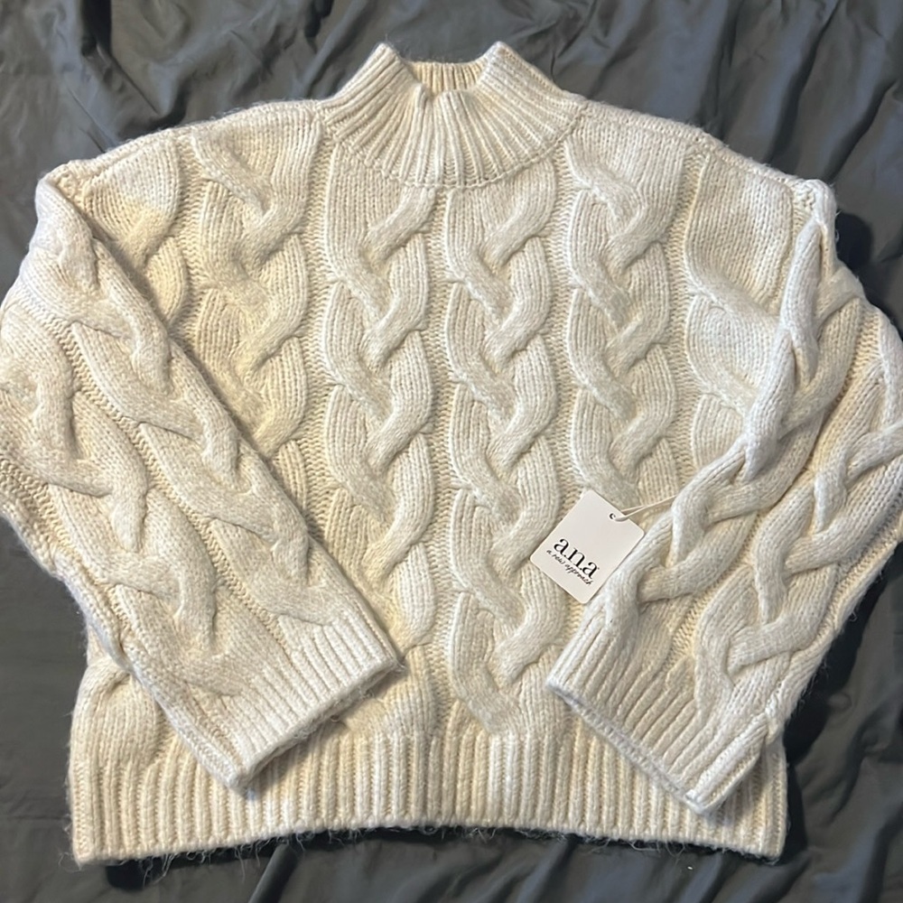 NEW turtleneck wool blend sweater cream size small